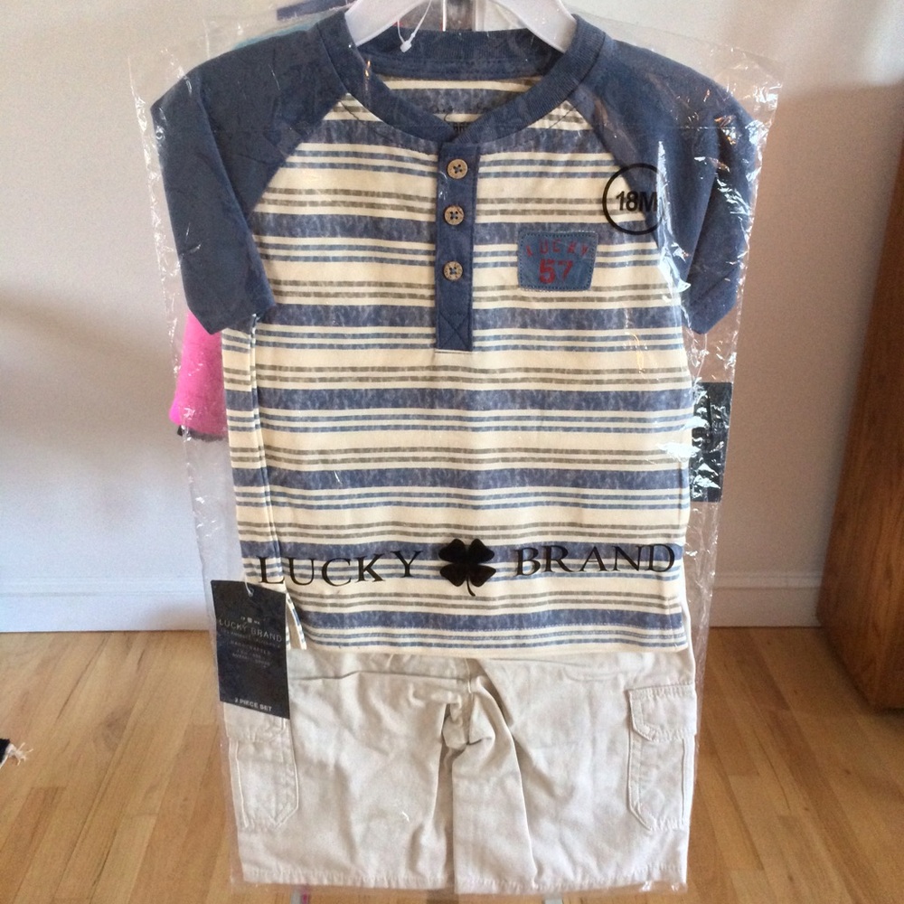 Lucky Brand Boys Tee and Khakis Set, NWT